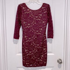 Lace Cocktail junior’s dress.